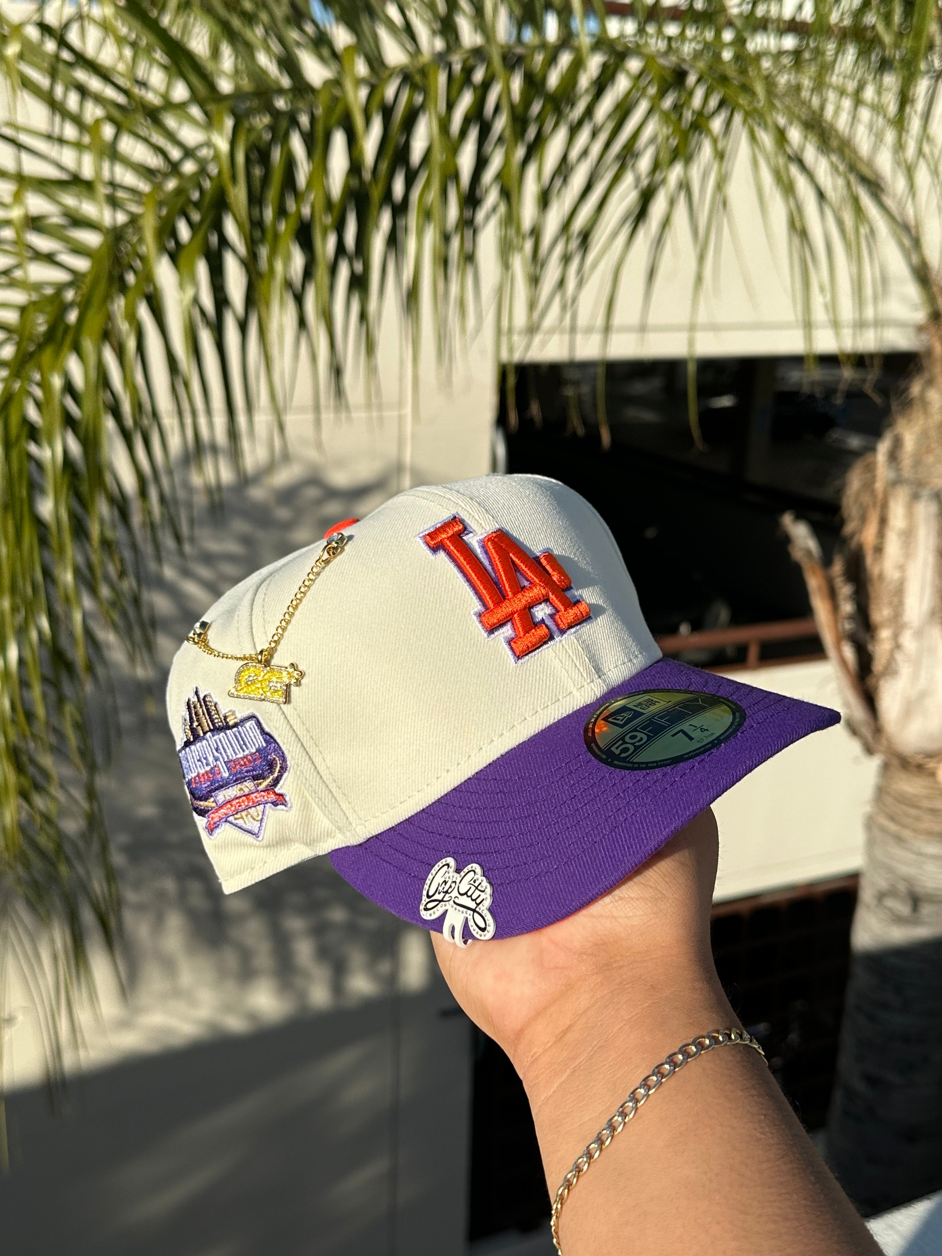 NEW ERA EXCLUSIVE 59FIFTY CHROME WHITE/PURPLE LOS ANGELES DODGERS W/ 40TH ANNIVERSARY PATCH