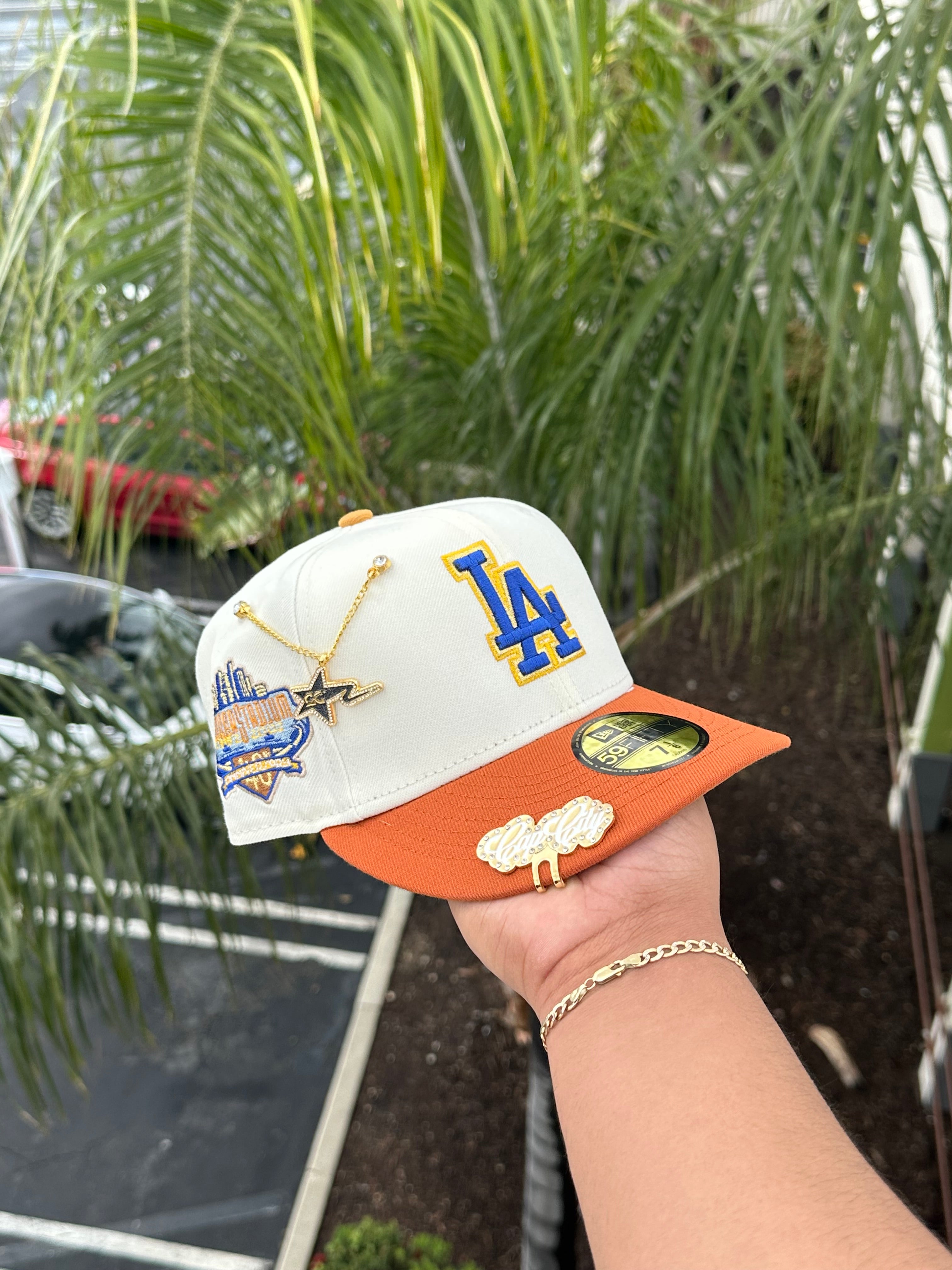 EXCLUSIVO DE NEW ERA 59FIFTY CROMADO BLANCO/NARANJA LOS ANGELES DODGERS CON PARCHE DEL 40 ANIVERSARIO 