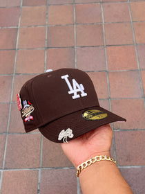 NEW ERA EXCLUSIVE 59FIFTY BROWN LOS ANGELES DODGERS W/ 100TH ANNIVERSARY PATCH (PINK UV)