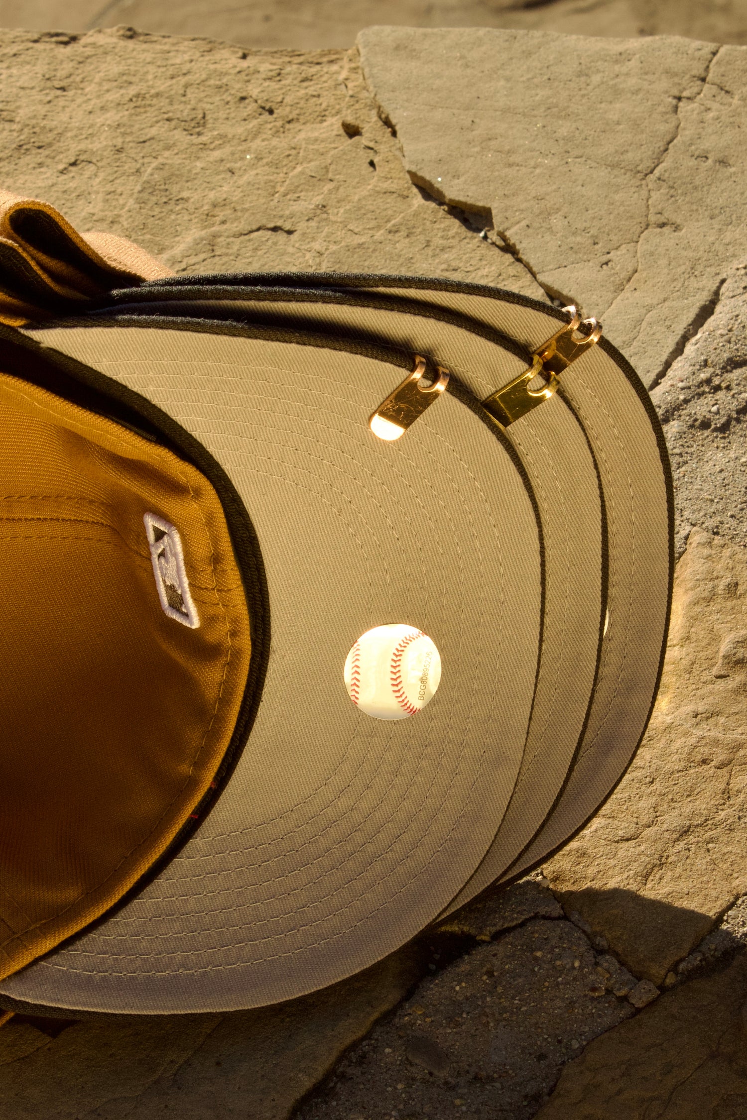 NEW ERA EXCLUSIVE 59FIFTY TAN/GREY PITTSBURGH PIRATES 2TONE COLOR PACK