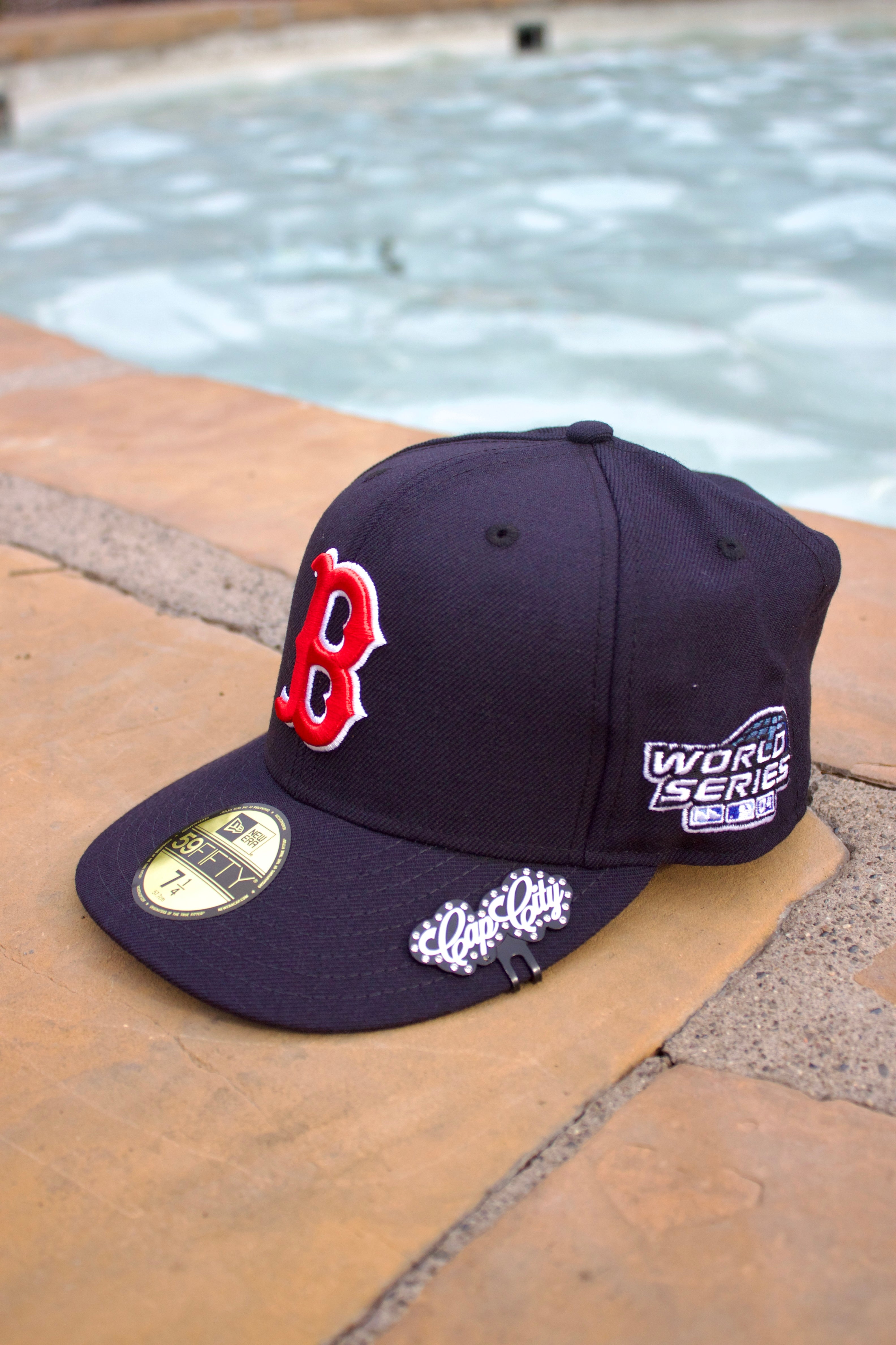 EXCLUSIVO NEW ERA 59FIFTY CERRADA NAVY BOSTON RED SOX CON PARCHE DE LA SERIE MUNDIAL 2004 