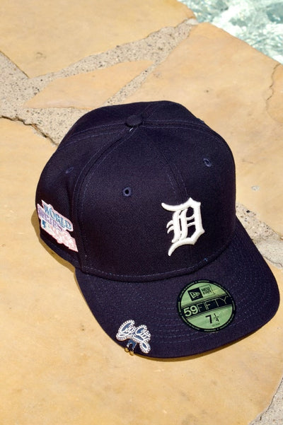 NEW ERA EXCLUSIVE 59FIFTY NAVY DETROIT TIGERS W/ 1984 WORLD SERIES PATCH (ICY UV)